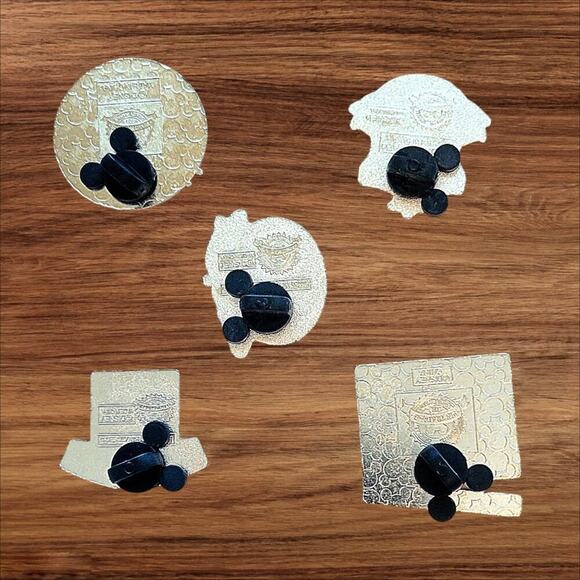 5 Nightmare Before Christmas Disney Parks Trading Pins, Plus 2 Bonus Pins - Picture 2 of 2